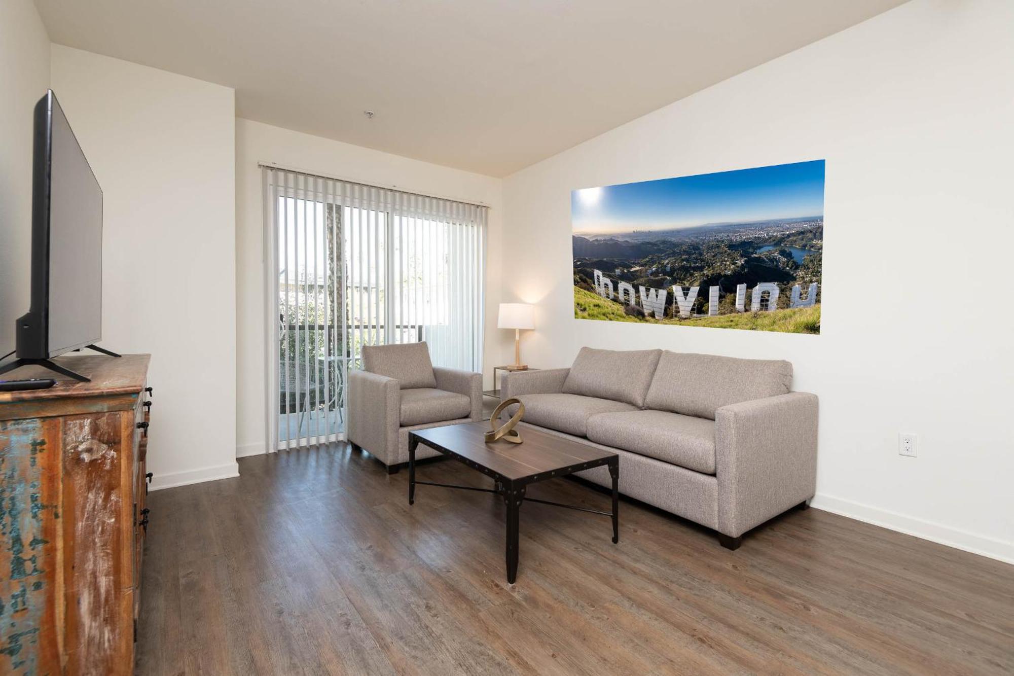 Hollywood Cozy Apartment *